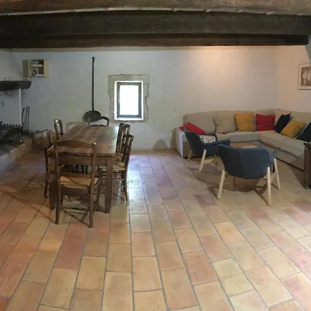 Holiday home Typical Provencal Farm In An Exceptional Natural Site, The Alpilles Park - 8 People. Les Flechons